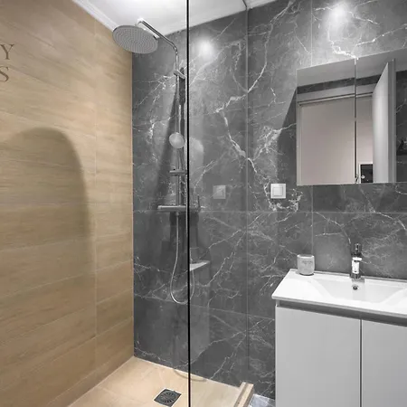 Westay #2, The Luxury *