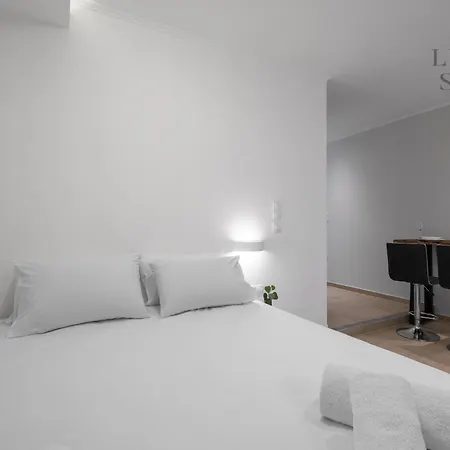 Westay #2, The Luxury