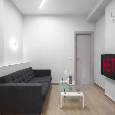 Westay #2, The Luxury Appartement *